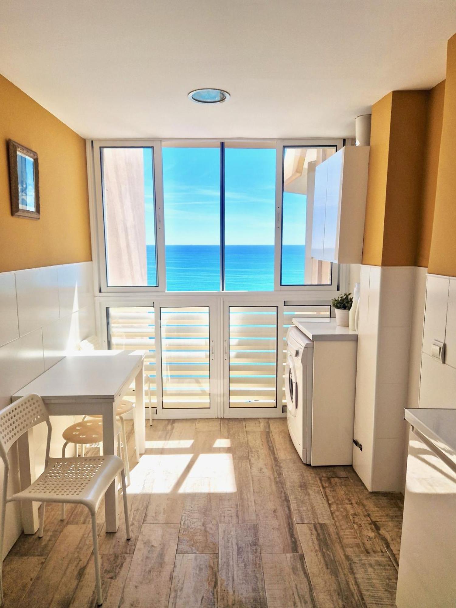 Sr Malagueta Beach Front Wonderful Sea View Málaga Kültér fotó